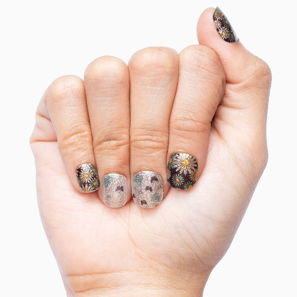 Glittering Miss Daisy